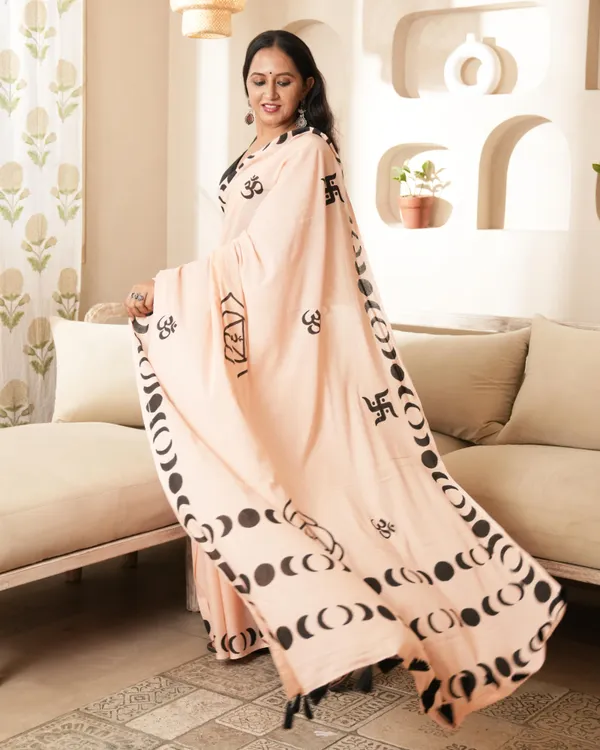 Peach_Cotton_Crescent_Om_H_Block_Print_Mul_Saree_With_Tassels_For_Women